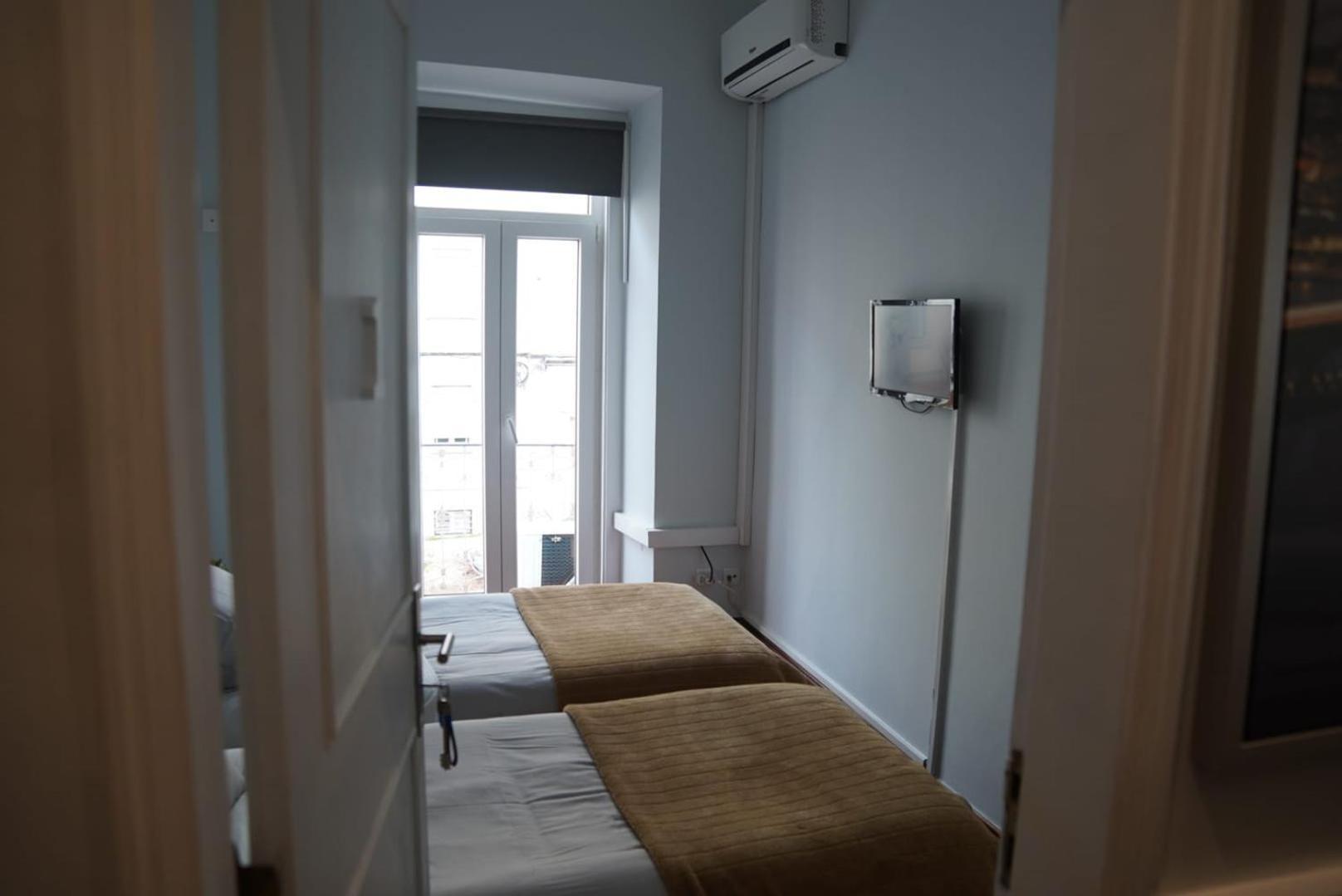Bisengototo Homestay Lisbon Exterior photo