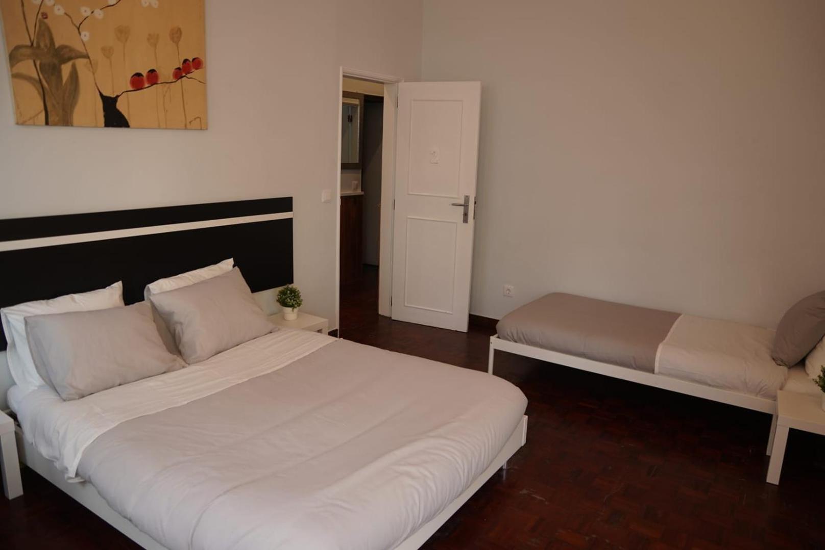 Bisengototo Homestay Lisbon Exterior photo