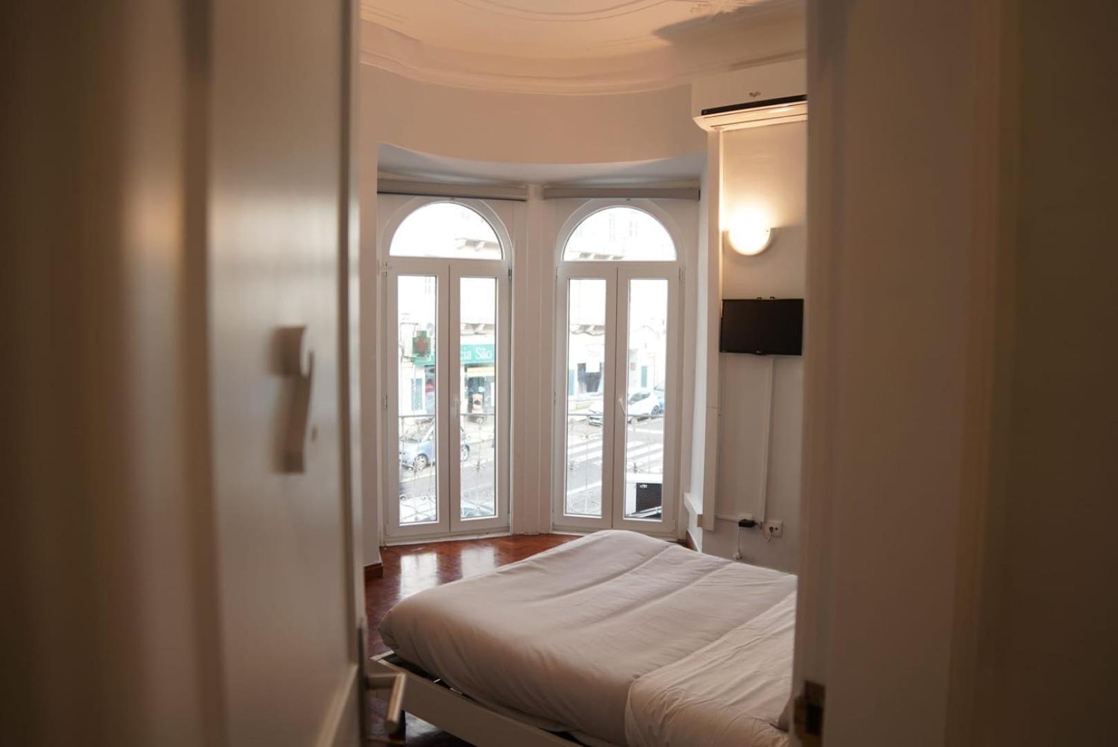 Bisengototo Homestay Lisbon Exterior photo